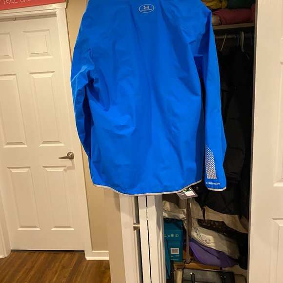 jacket - Picture 2 of 5